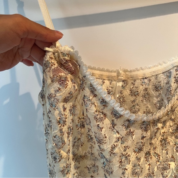 Are You Am I lyli Tank - Picture 2 of 9